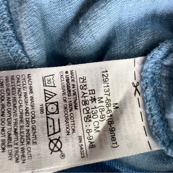 M Star Wars by GAP Darth Vader Kids T-Shirt Crew Neck Interactive 40th Empire - Picture 5 of 7